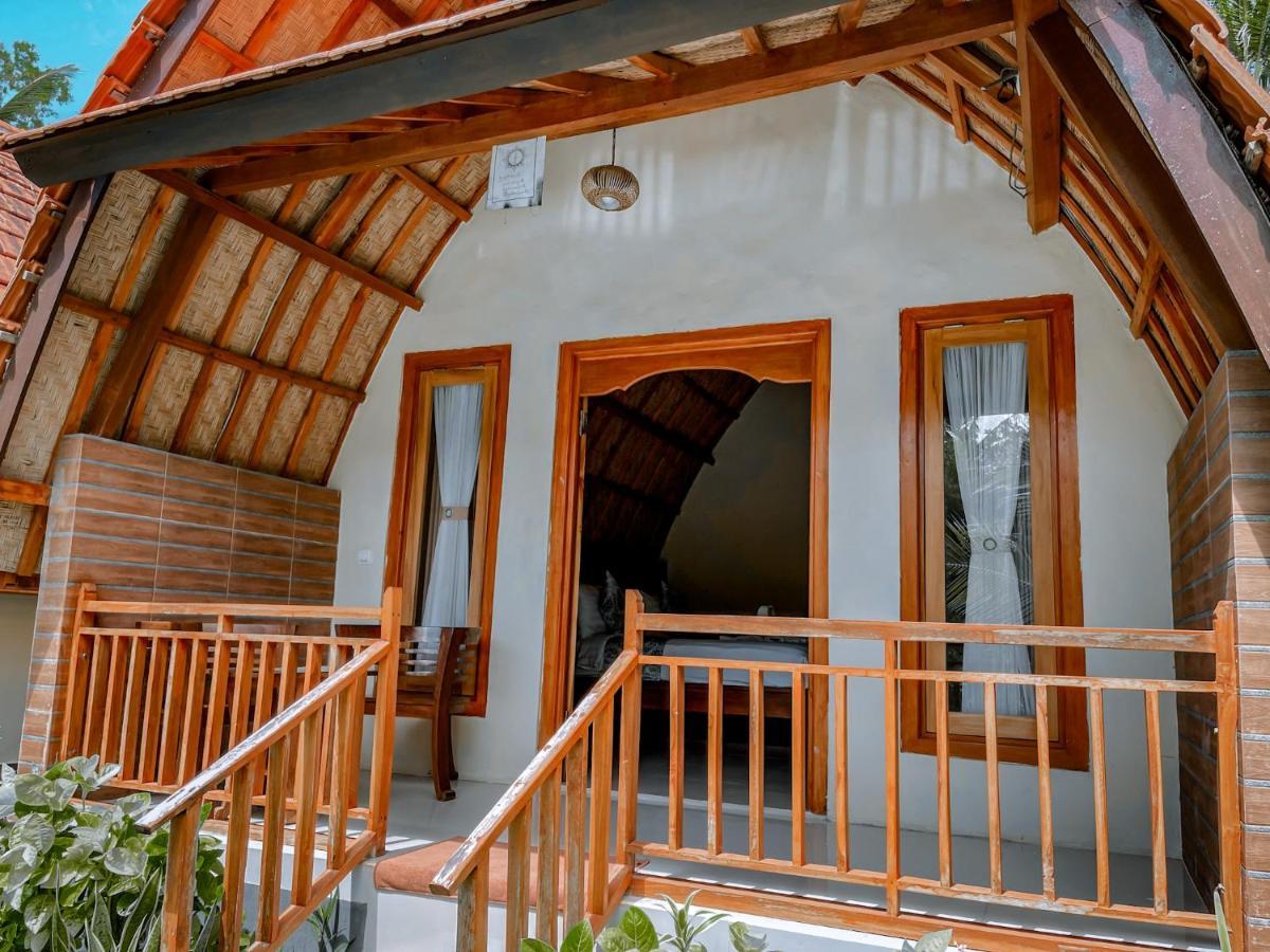 Mertha Sari Resto & Bungalow Klungkung エクステリア 写真