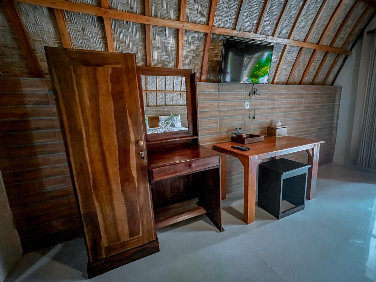 Mertha Sari Resto & Bungalow Klungkung エクステリア 写真