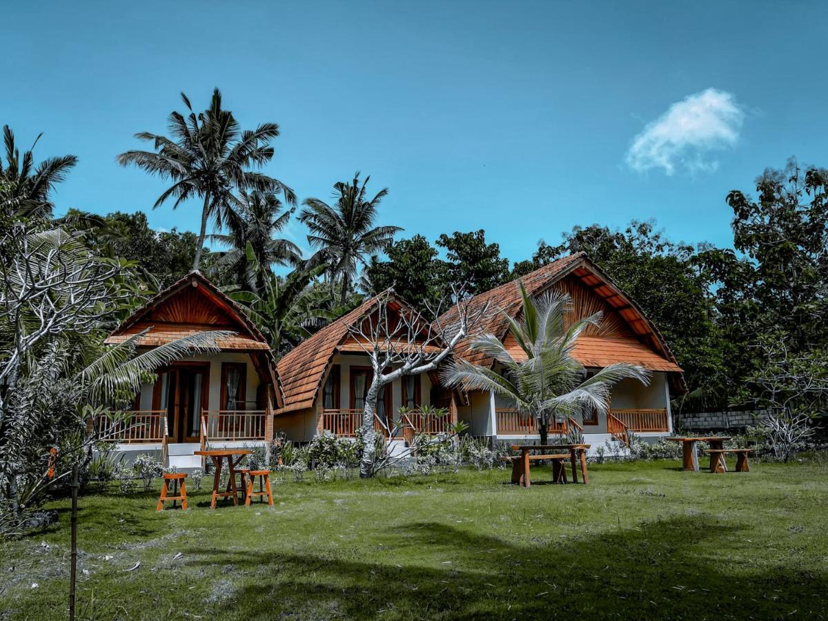 Mertha Sari Resto & Bungalow Klungkung エクステリア 写真