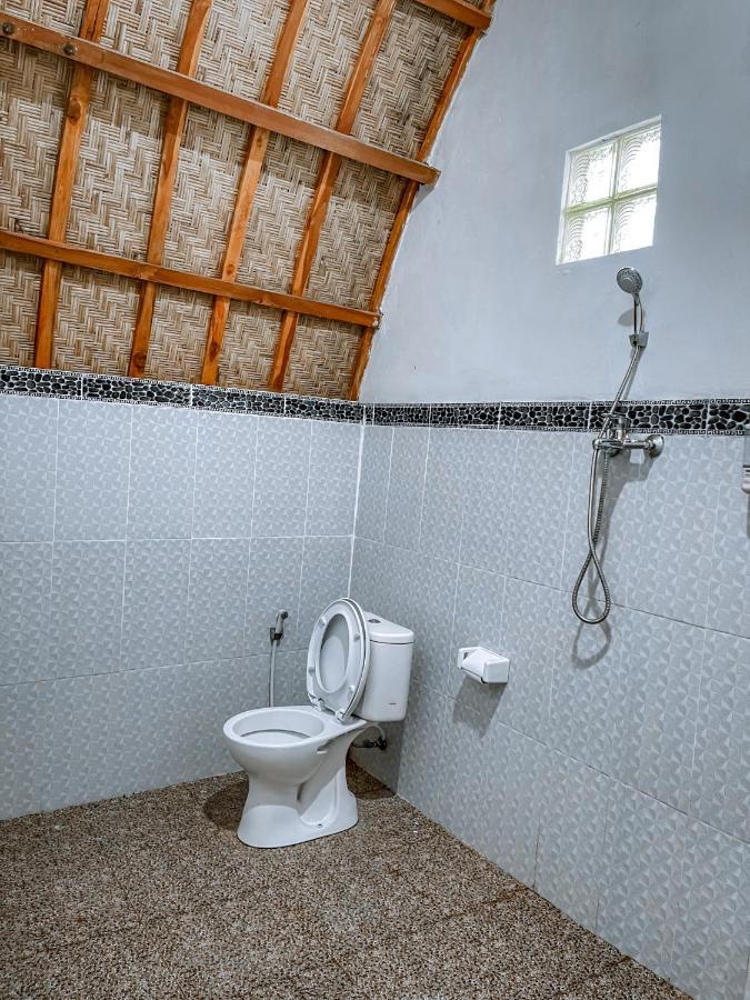 Mertha Sari Resto & Bungalow Klungkung エクステリア 写真